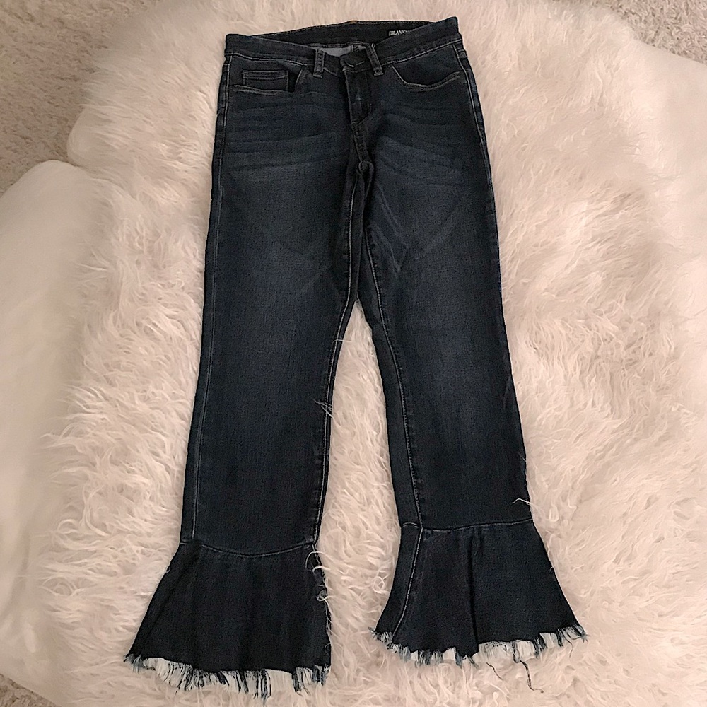 BLANK NYC SEXY AND DISTRESSED CROPPED JEANS 🤍✨